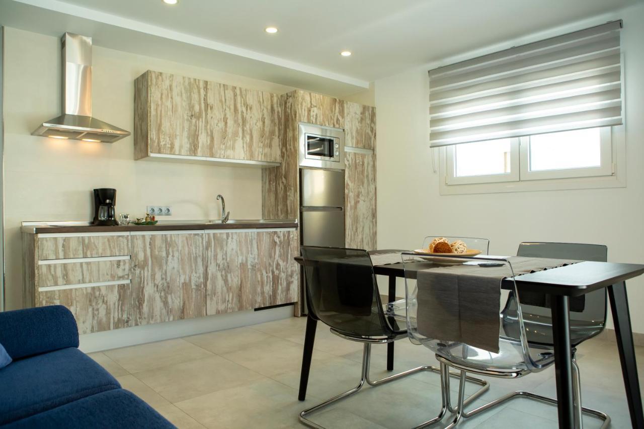 קוניל דה לה פרונטרה Apartamentos Aponiente מראה חיצוני תמונה