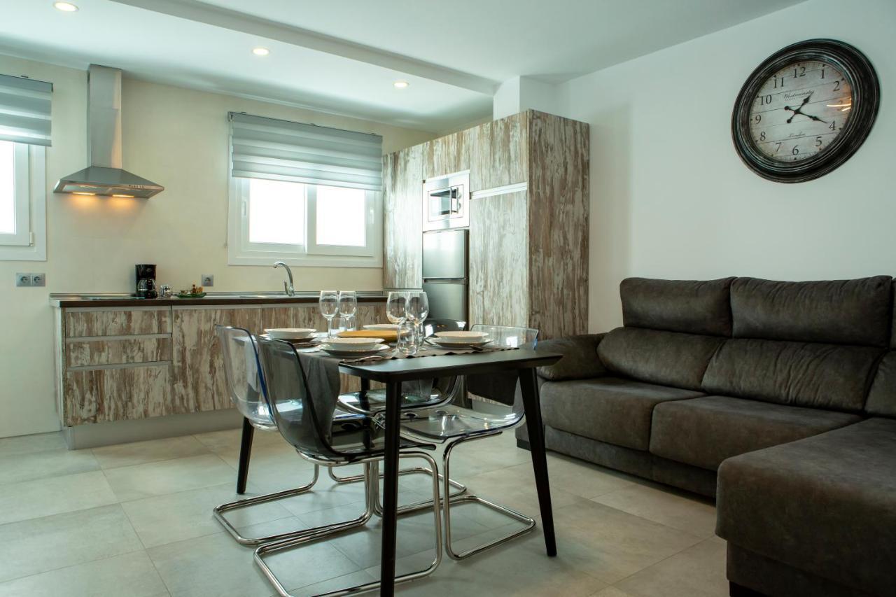 קוניל דה לה פרונטרה Apartamentos Aponiente מראה חיצוני תמונה
