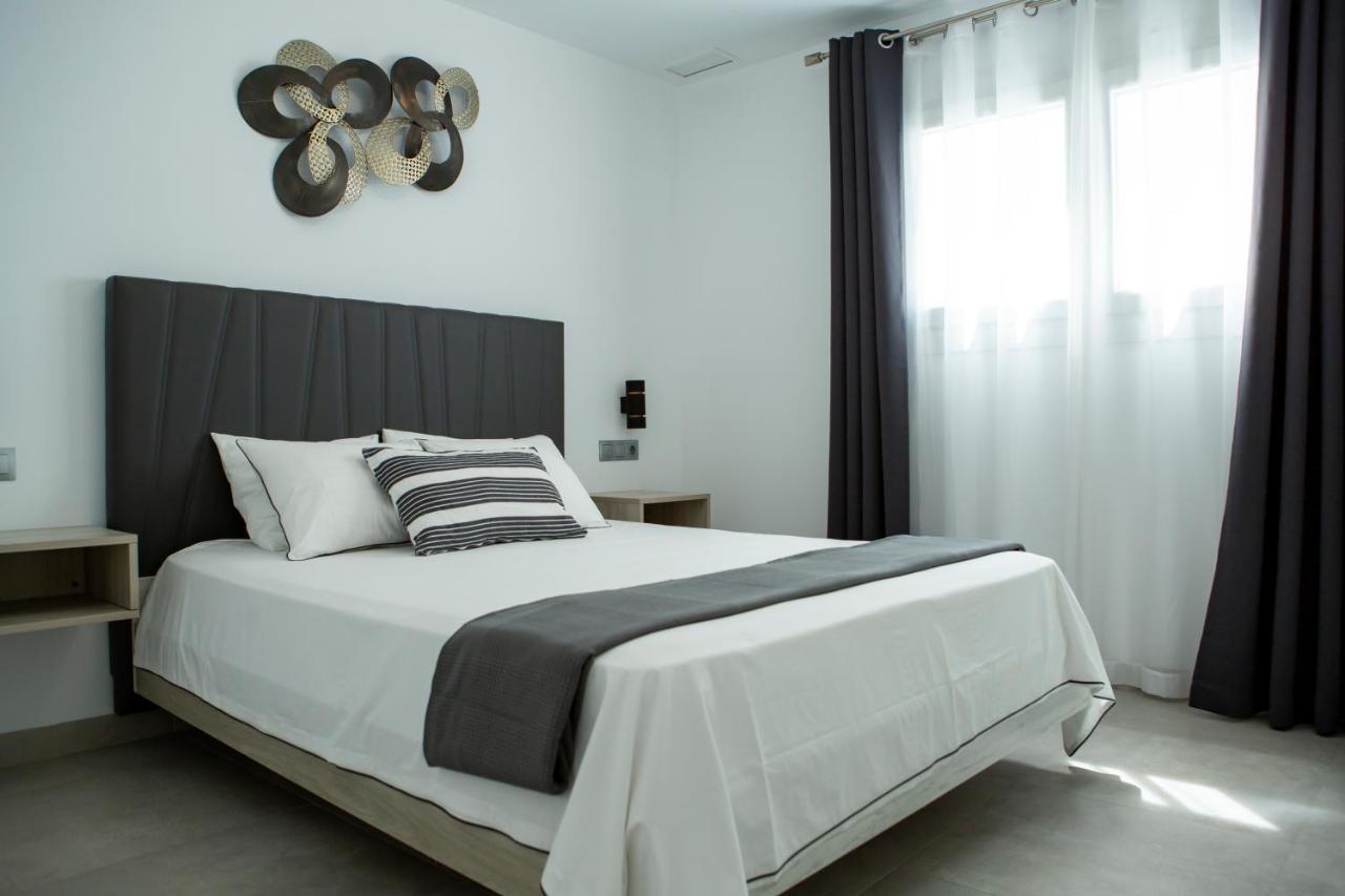 קוניל דה לה פרונטרה Apartamentos Aponiente מראה חיצוני תמונה