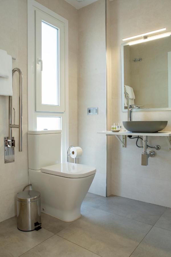 קוניל דה לה פרונטרה Apartamentos Aponiente מראה חיצוני תמונה