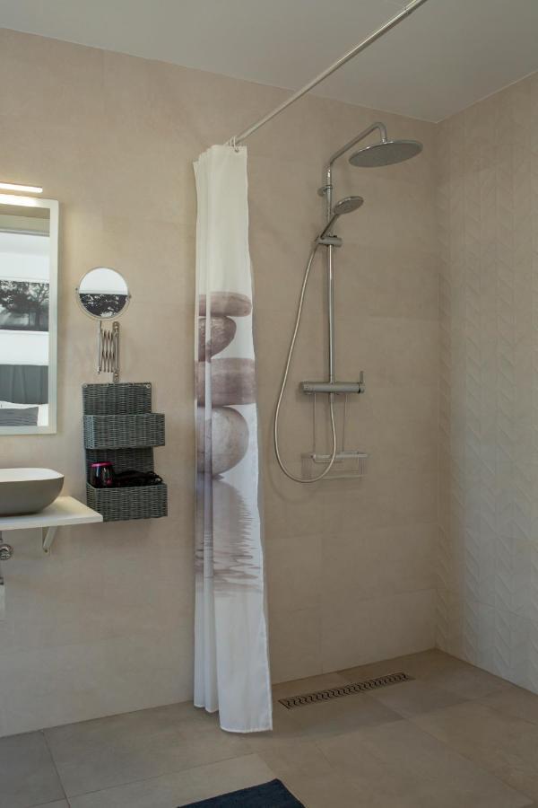 קוניל דה לה פרונטרה Apartamentos Aponiente מראה חיצוני תמונה