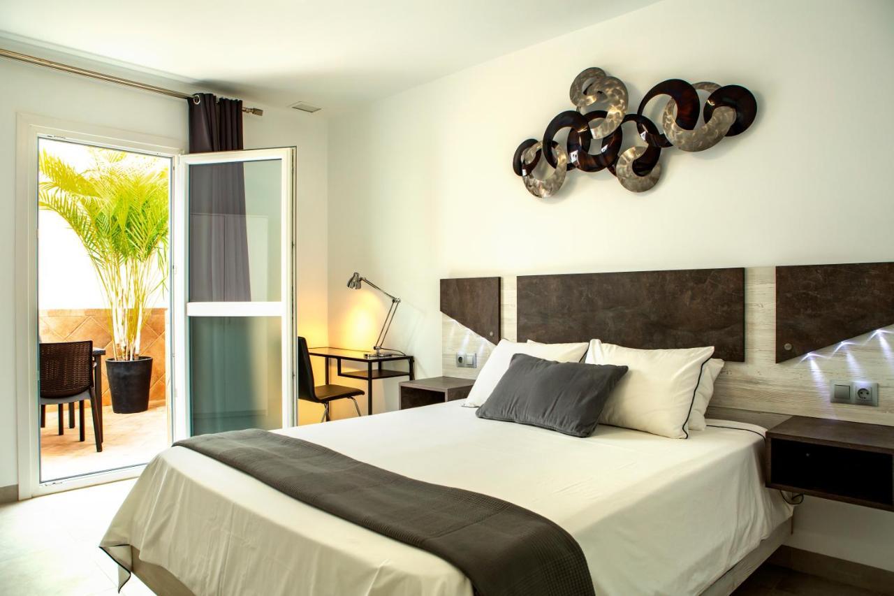 קוניל דה לה פרונטרה Apartamentos Aponiente מראה חיצוני תמונה