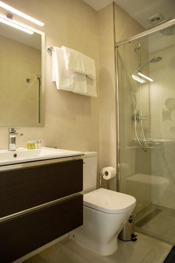 קוניל דה לה פרונטרה Apartamentos Aponiente מראה חיצוני תמונה