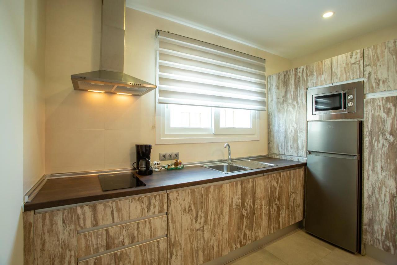 קוניל דה לה פרונטרה Apartamentos Aponiente מראה חיצוני תמונה